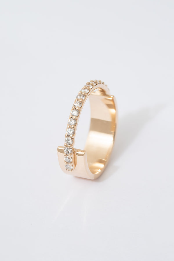 Stvdio ANNI RING