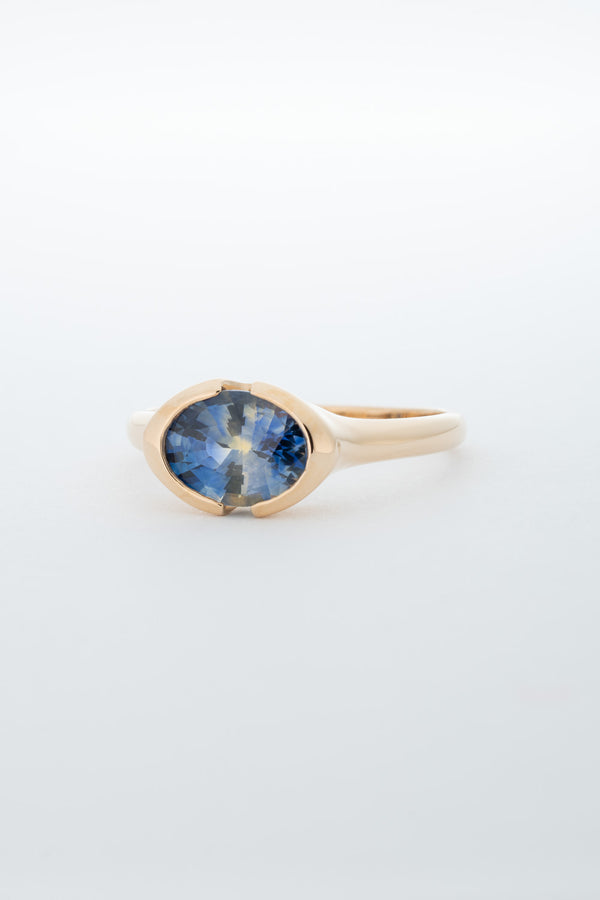 Stvdio EAST WEST PARTI SAPPHIRE SOLITAIRE