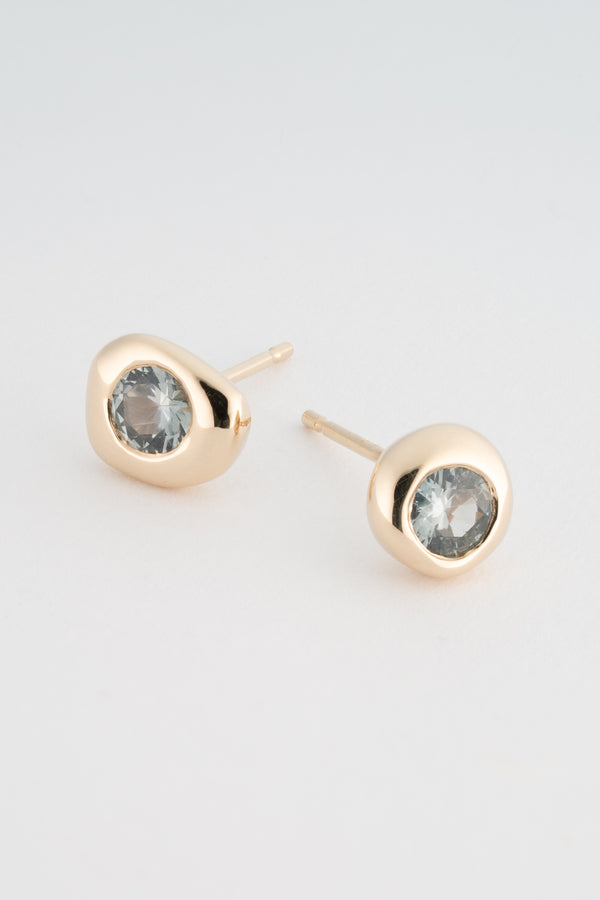stvdio MONTANA SAPPHIRE PEBBLE STUDS