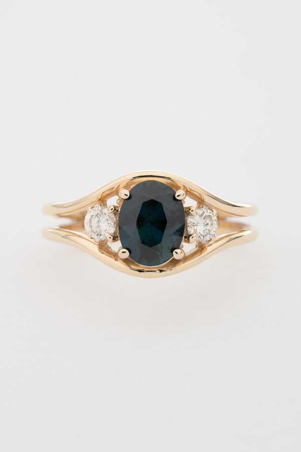 stvdio PEACOCK SAPPHIRE DOUBLE BAND RING