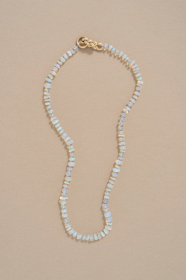 Stvdio PETITE OPAL NECKLACE