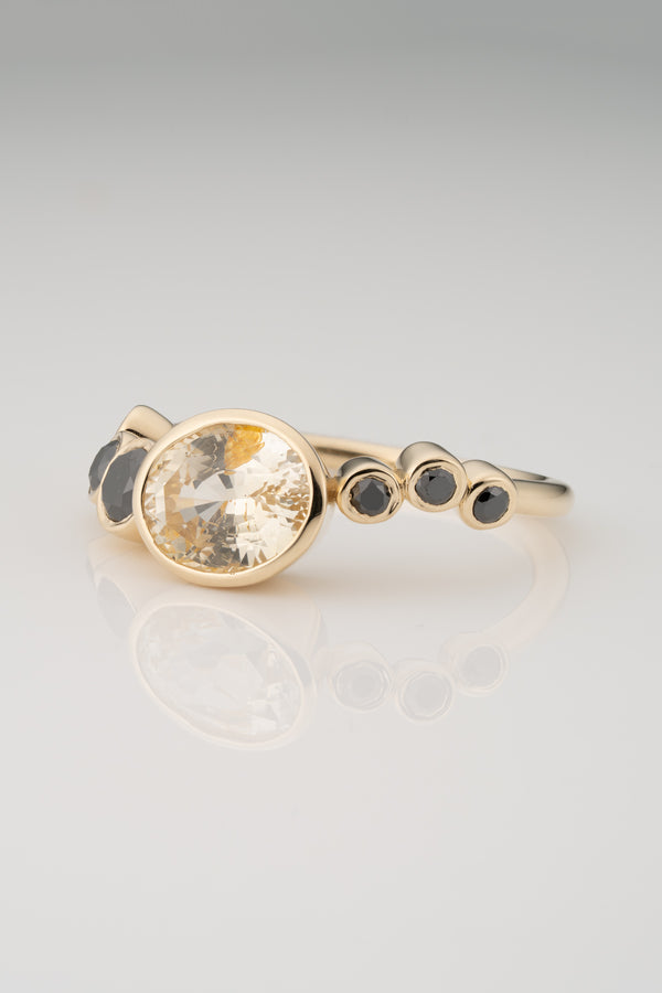 Stvdio SAPPHIRE AND BLACK DIAMOND GRADUATED RING