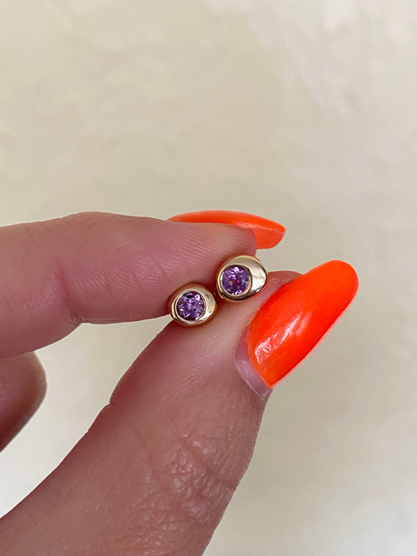 Stvdio SAPPHIRE PEBBLE STUDS