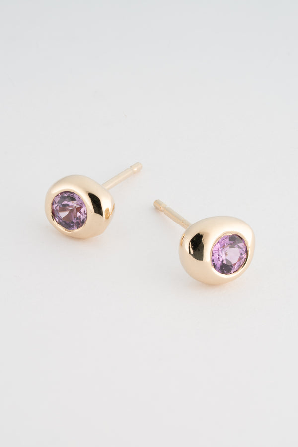 stvdio SAPPHIRE PEBBLE STUDS