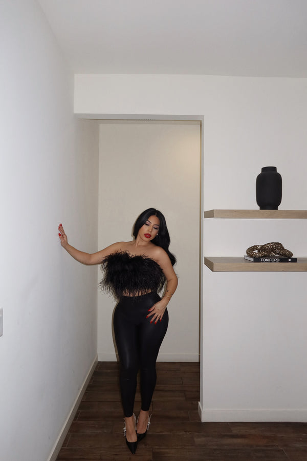 style & co Timeless Feather Top