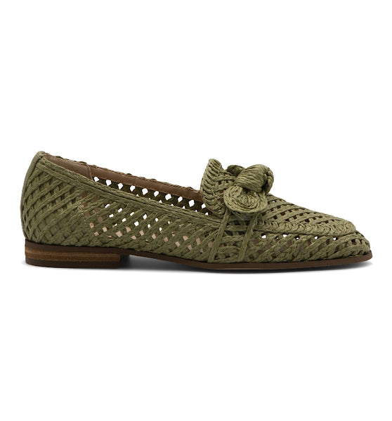 Style Charles By Charles David FINITE FLAT Artichoke