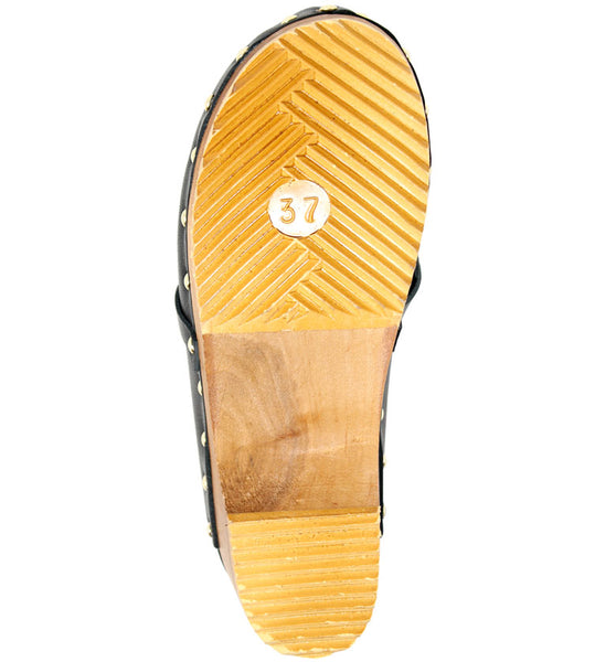 Style Charles By Charles David SIENA CLOG Black