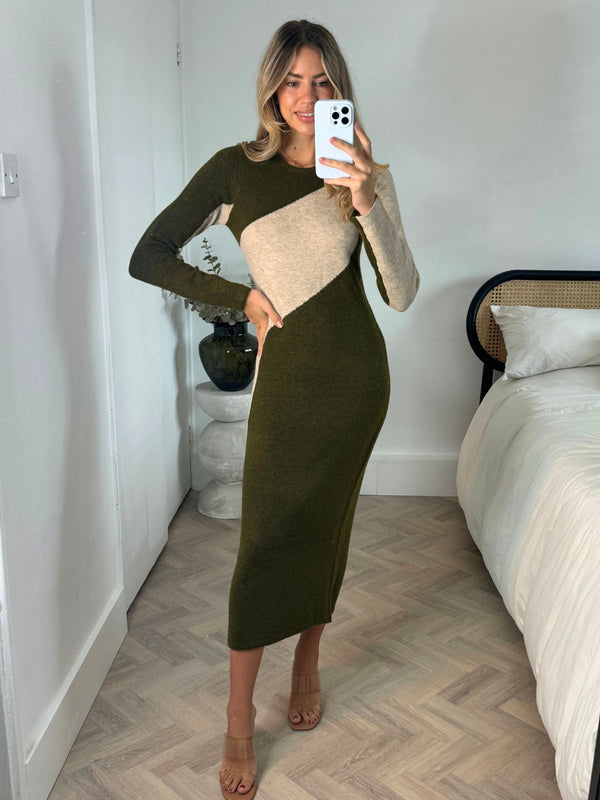 style cheat Brynn Knitted Colourblock Midaxi Dress in Stone & Khaki