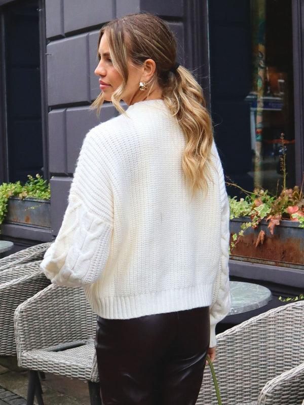 Style Cheat NEW FIT Juniper Cable Knit Jumper In Cream