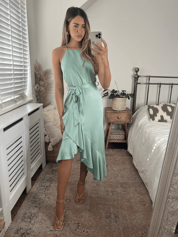 Style Cheat Ariana Halter Frill Dress