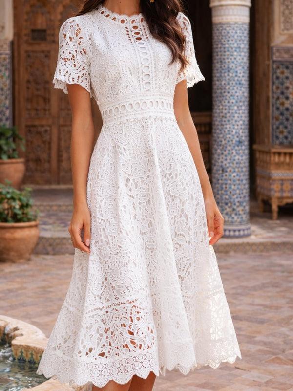 Style Cheat Broderie Lace Midi Dress
