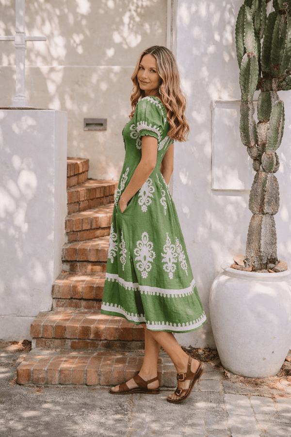 Style Cheat Knot Front Midi Dress Green
