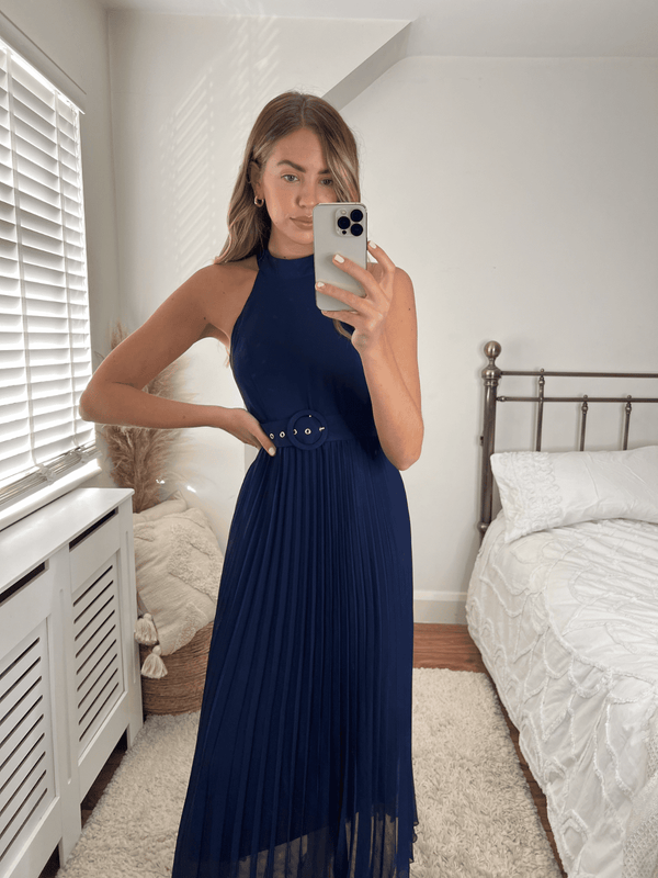 Style Cheat Luisa Belted Pleated Maxi Dress