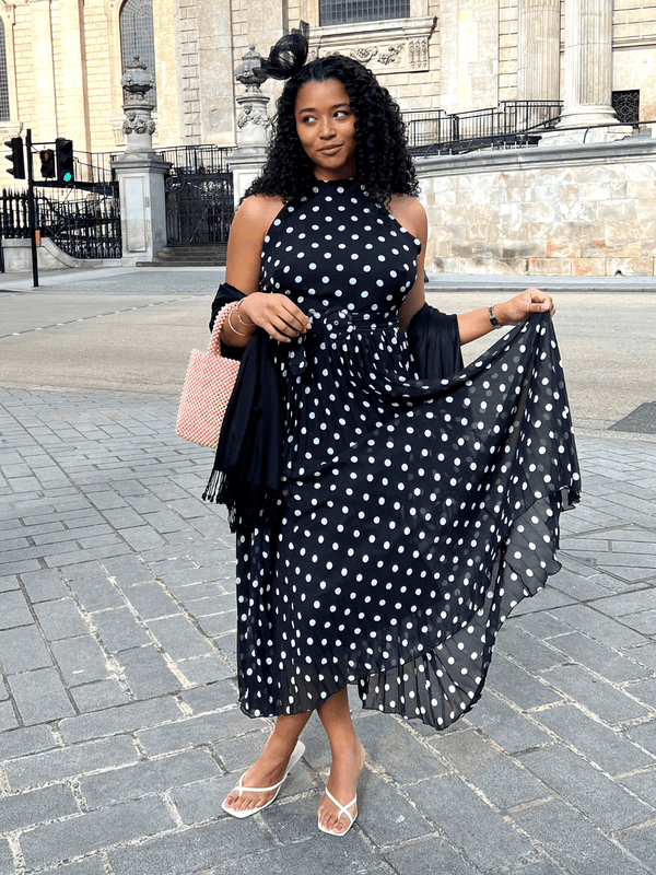 Style Cheat Luisa Belted Pleated Maxi Dress