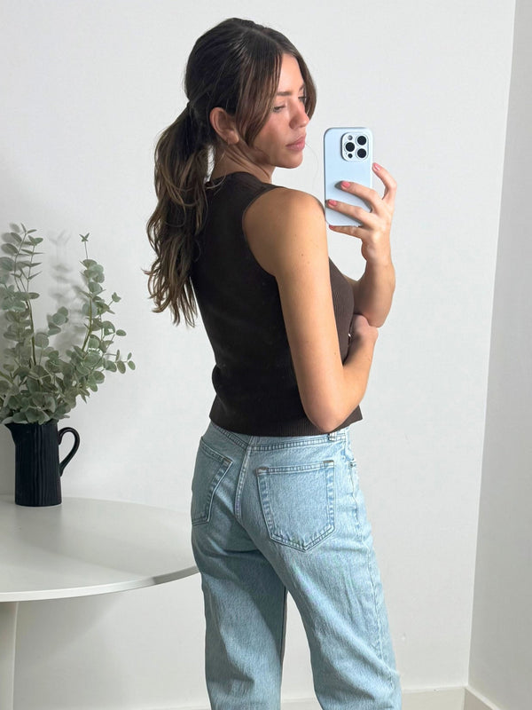 Style Cheat Nella Knitted Waistcoat In Chocolate