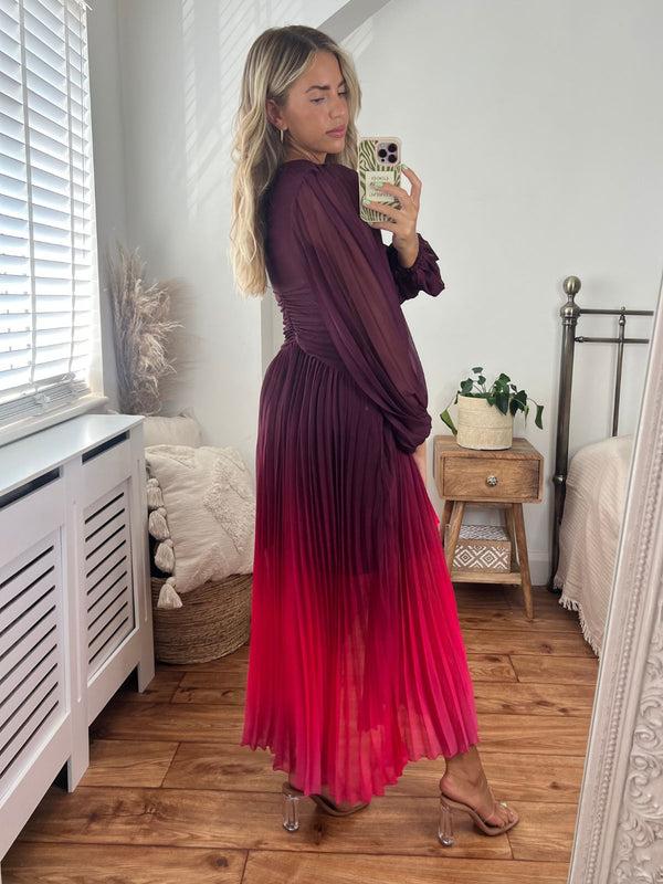 Style Cheat Toni Long Sleeved Pleated Maxi Dress