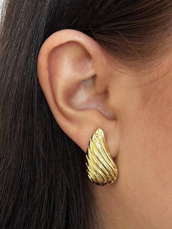 style cheat Twist Detail Teardrop Earring in Tarnish Free Gold