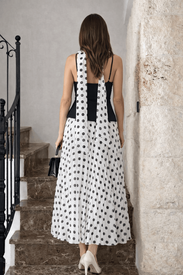 Style Cheat Viola Scarf Bandeau Pleat Dress In Mono Polka Dot