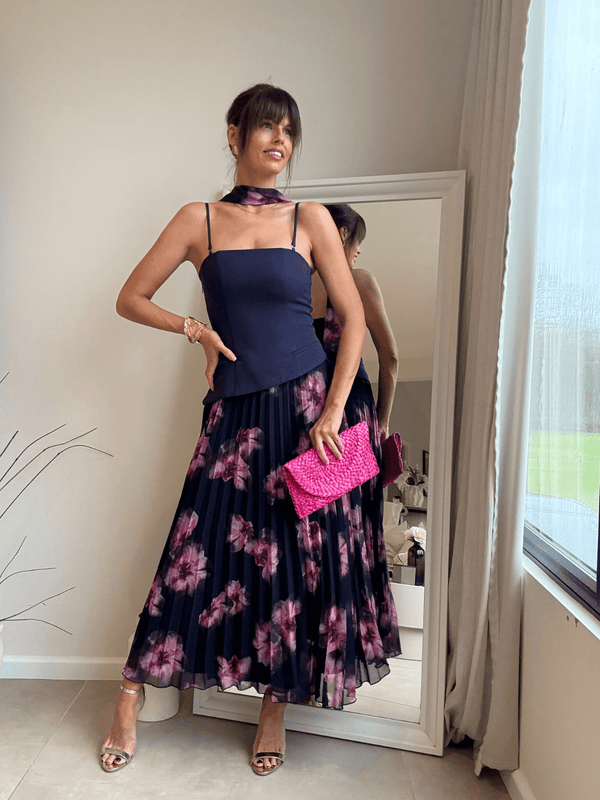 Style Cheat Viola Scarf Bandeau Pleat Dress In Navy