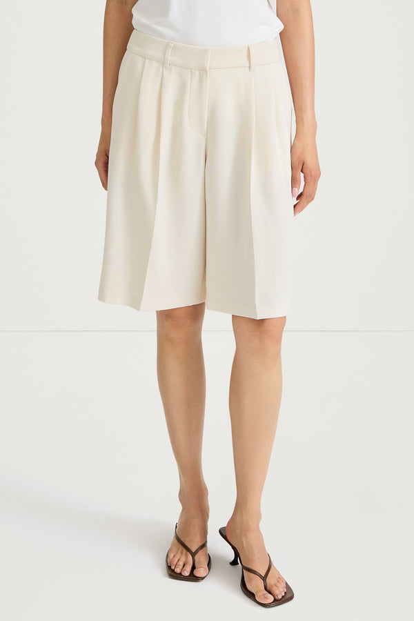 Stylein BORE SHORTS - IVORY
