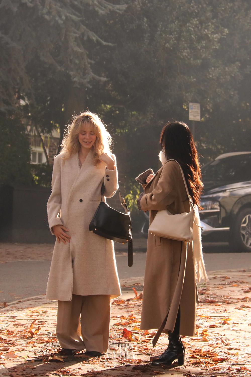 subella london BELLA TOTE White Large