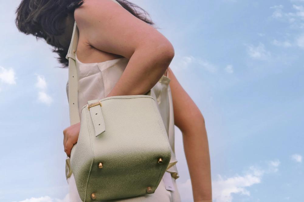 Subella London Grace 3 Way Bucket In Mint Leather