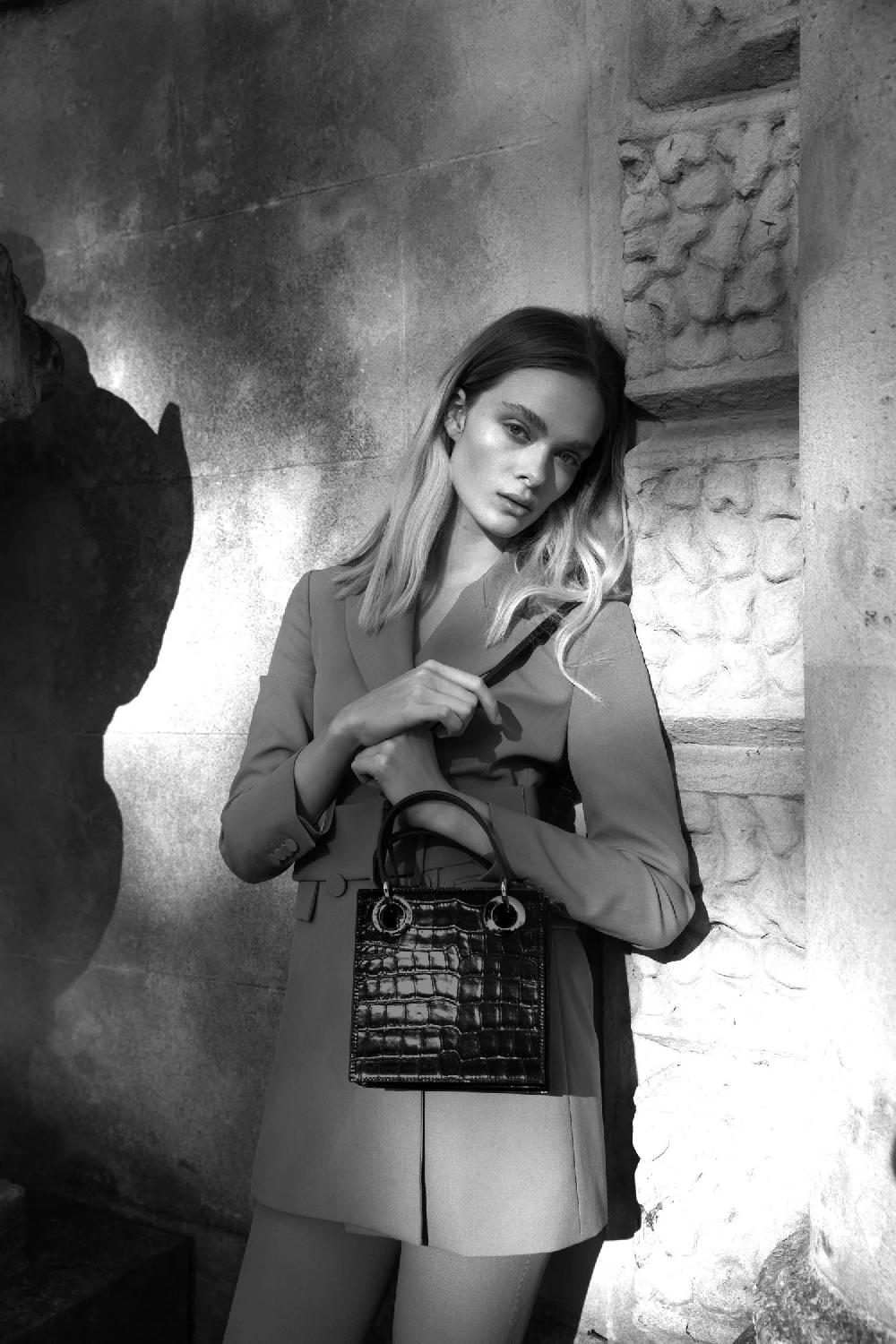 Subella London Mini Sabrina • Brown Croc & Gold