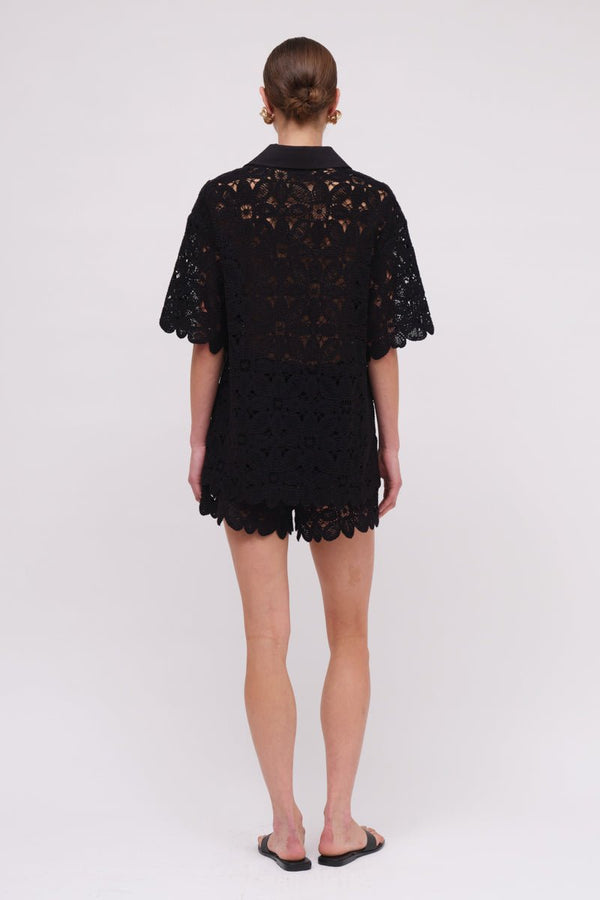 Suboo Rocky Embroidery Crochet Short