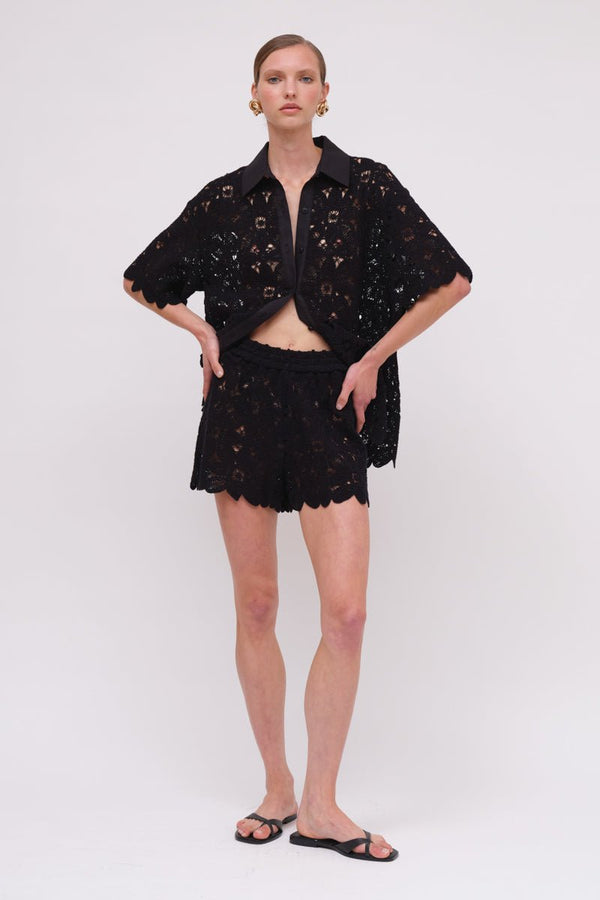 suboo Rocky Embroidery Crochet Short