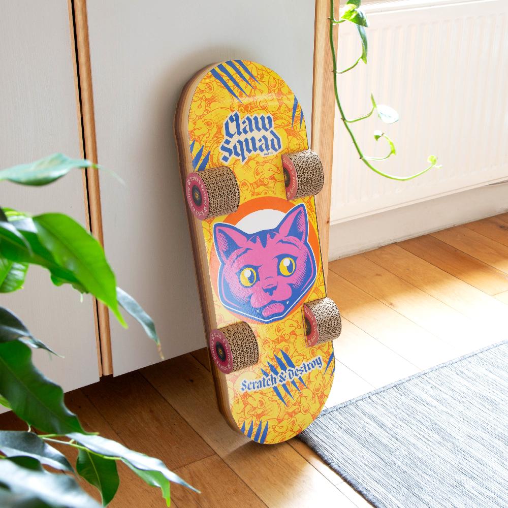 Suck Uk Cat Scratch Skateboard
