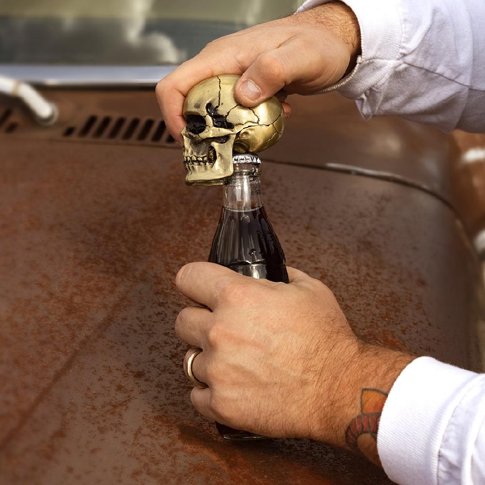 Suck Uk Crack One Open