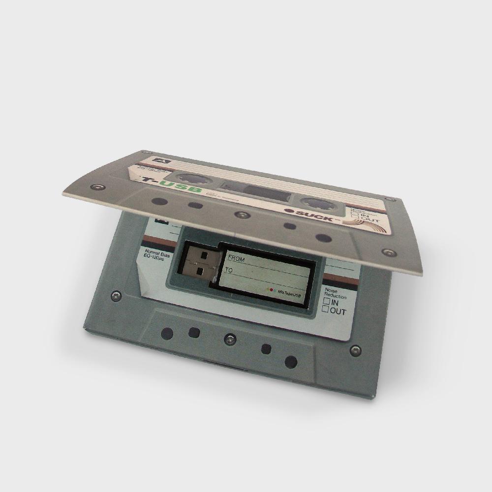suck uk Mix Tape USB Stick