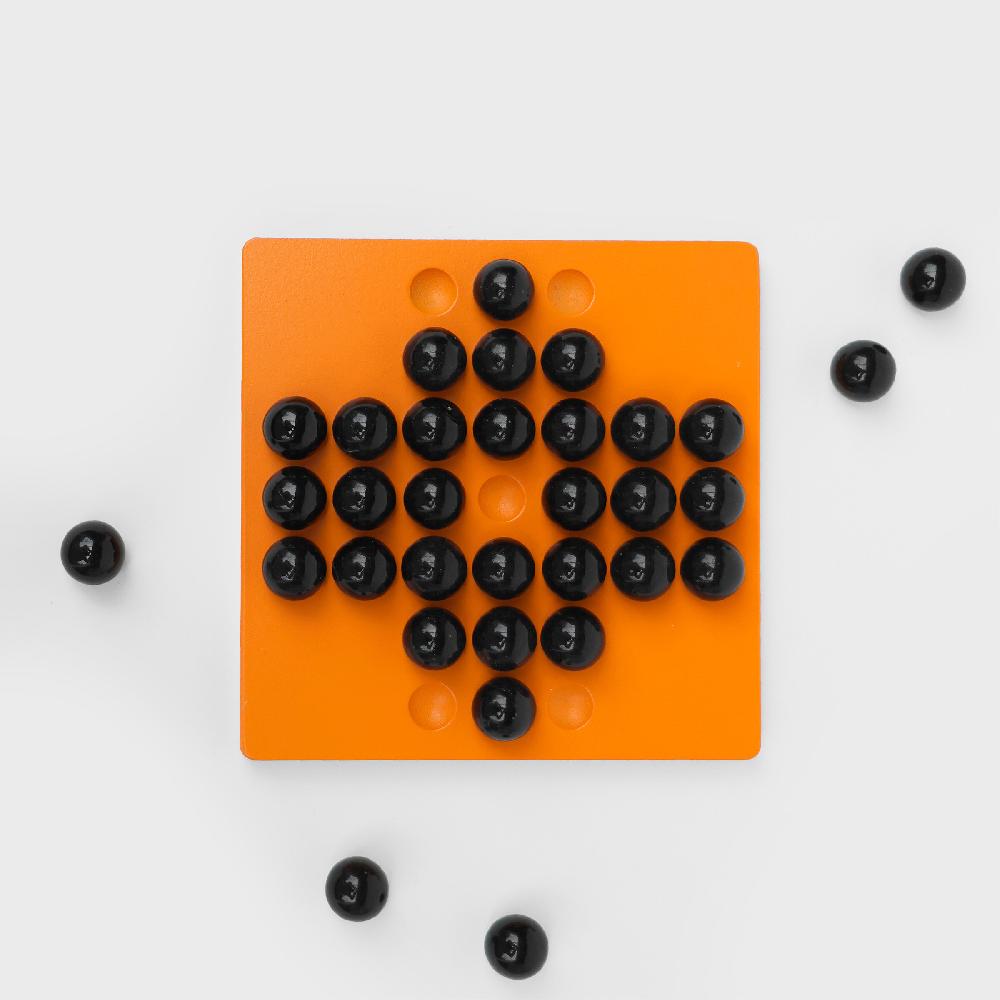 suck uk Solitaire Puzzle