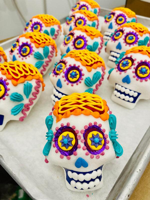 sugar skull Elizzi Gift - Decorated Sugar Skull - Medium in new white boxes