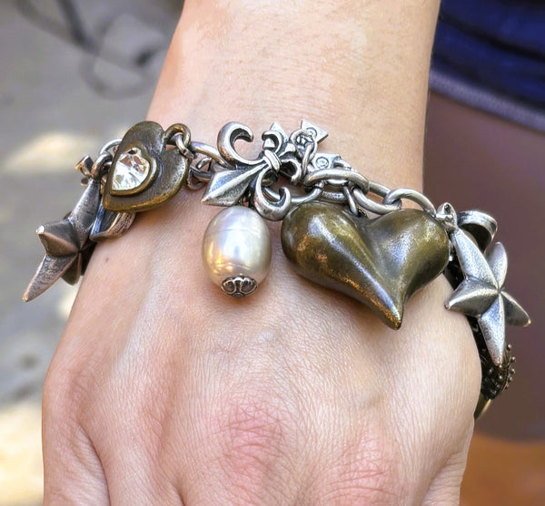 sugar skull Heart Charm Bracelet