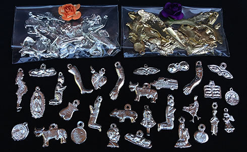 sugar skull Mini Milagros – Silver Tone