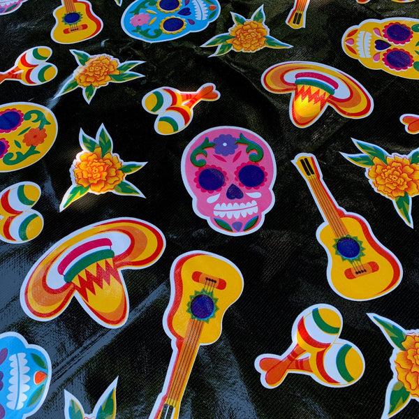 sugar skull Oilcloth Roll - Sugar Skull on Black