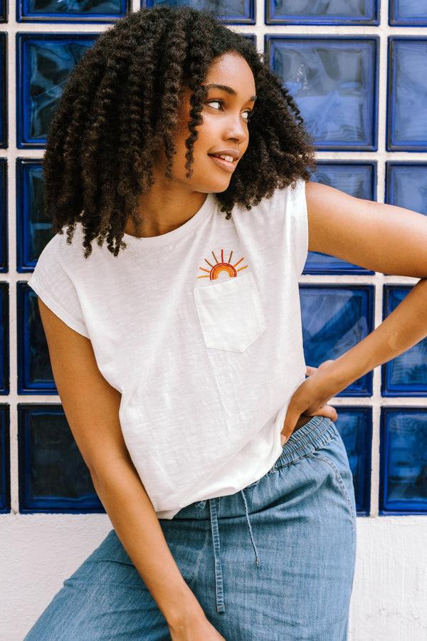 Sugarhill Brighton Chrissy Relaxed Tank T-Shirt - Off-White Sunset Waves