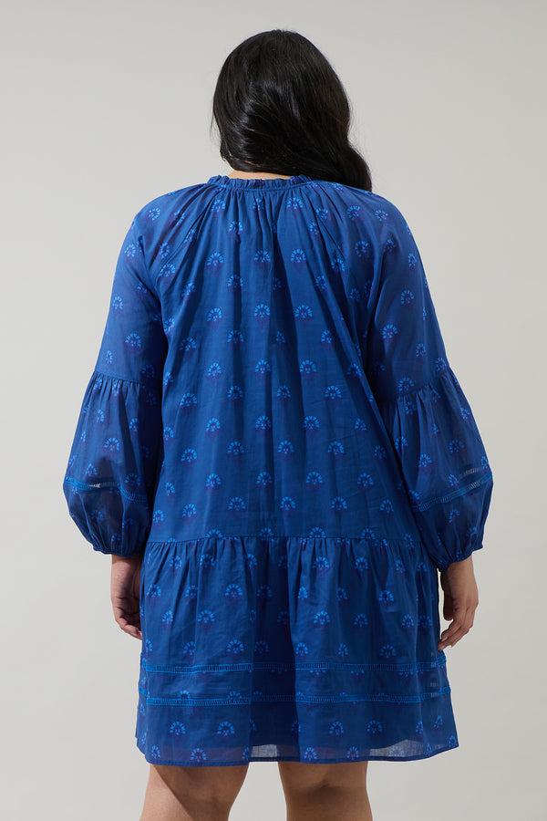Sugarlips Briza Medallion Ivonna Shift Mini Dress Curve