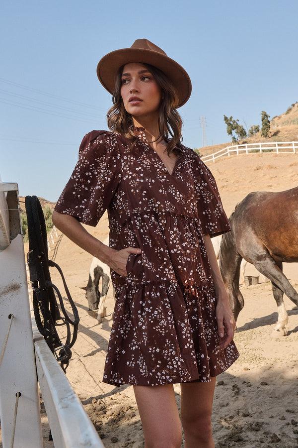 sugarlips Gibson Floral Dixie Split Neck Shift Dress