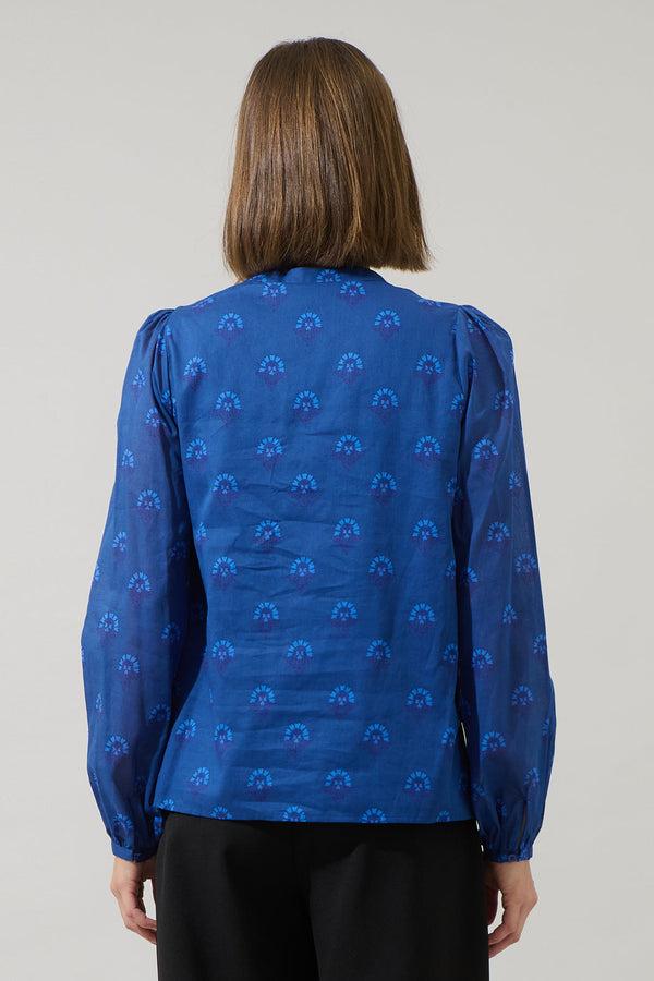 Sugarlips Briza Medallion Meddy Button Down Top