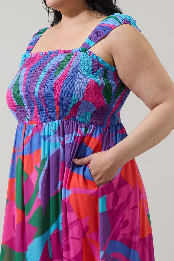 Sugarlips Vemmy Abstract Tayla Smocked Maxi Dress Curve