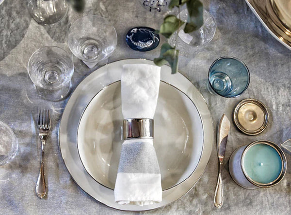 Summerill & Bishop 'Full Field' Linen Tablecloth In Silver