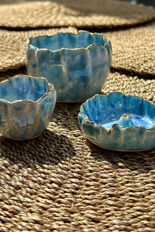 Summerill & Bishop Gold Rim Blue Pinch Incense Holder