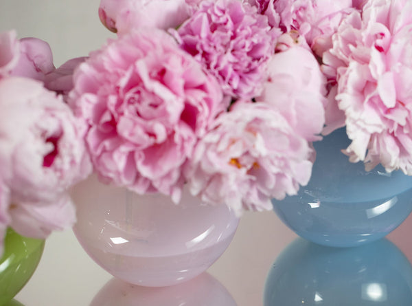 Summerill & Bishop Handblown Glass 'Bumba' Round Vase In Rose Pink 14cm