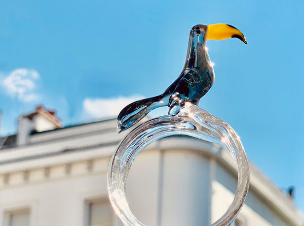 Summerill & Bishop Handblown Glass Tropical Bird Napkin Ring In Grey