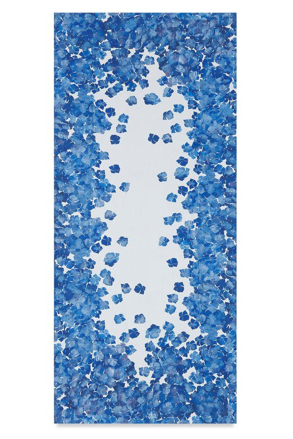 summerill & bishop Hydrangea Linen Tablecloth in Blue
