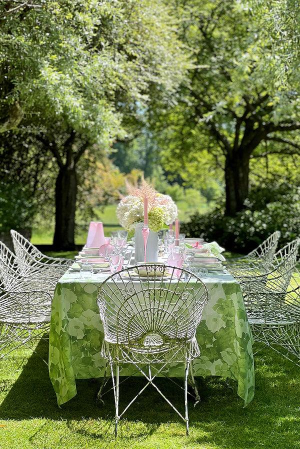 Summerill & Bishop 'Hydrangea' Linen Tablecloth In Green