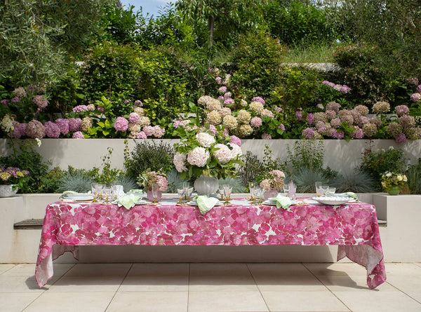 Summerill & Bishop 'Hydrangea' Linen Tablecloth In Pink