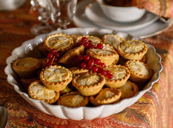 Summerill & Bishop Large Peggy Salad Bowl By Astier De Villatte 31.5cm